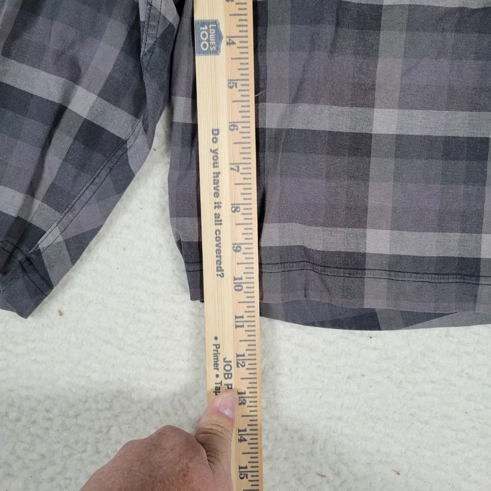Lululemon Commission Shorts Mens 34 Gray Plaid Checkered Stretch Golf Casual